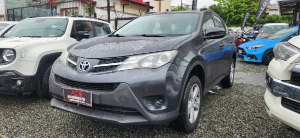 TOYOTA RAV 4