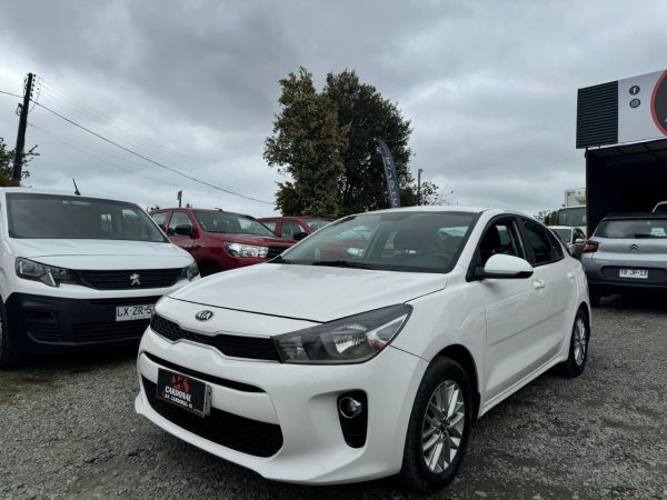 KIA RIO 4