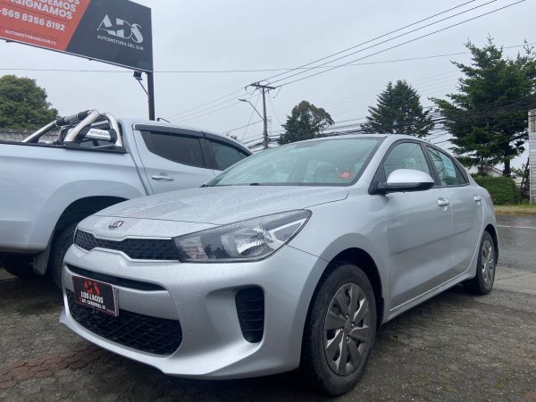 KIA RIO 4