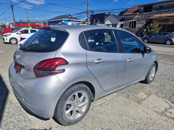 Peugeot 208 - Imagen 6