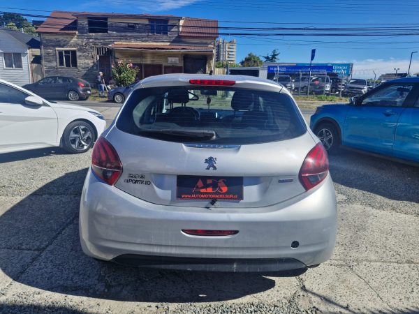 Peugeot 208 - Imagen 5